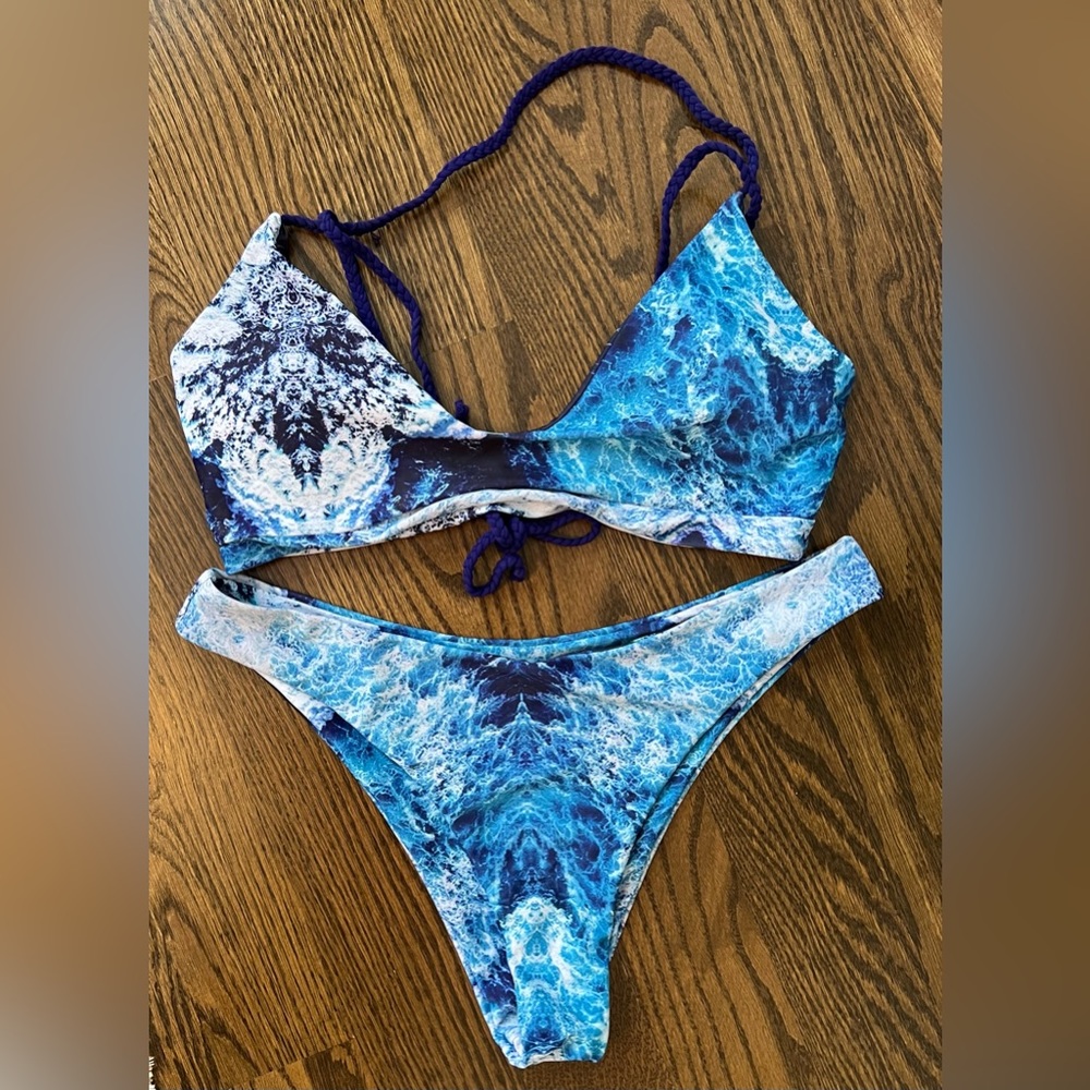 Zaful Tie Closure Bikini NWOT